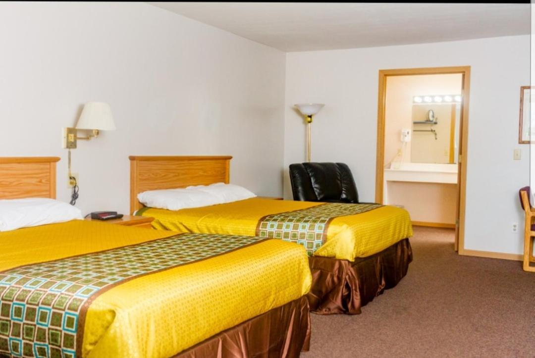 Bryan Inn Экстерьер фото